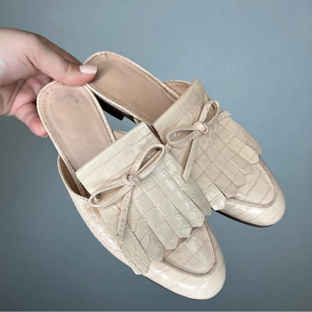 J. Crew | Nude Cream Suede Mules‎ with Fringe 5 Heeled Kiltie penny academy